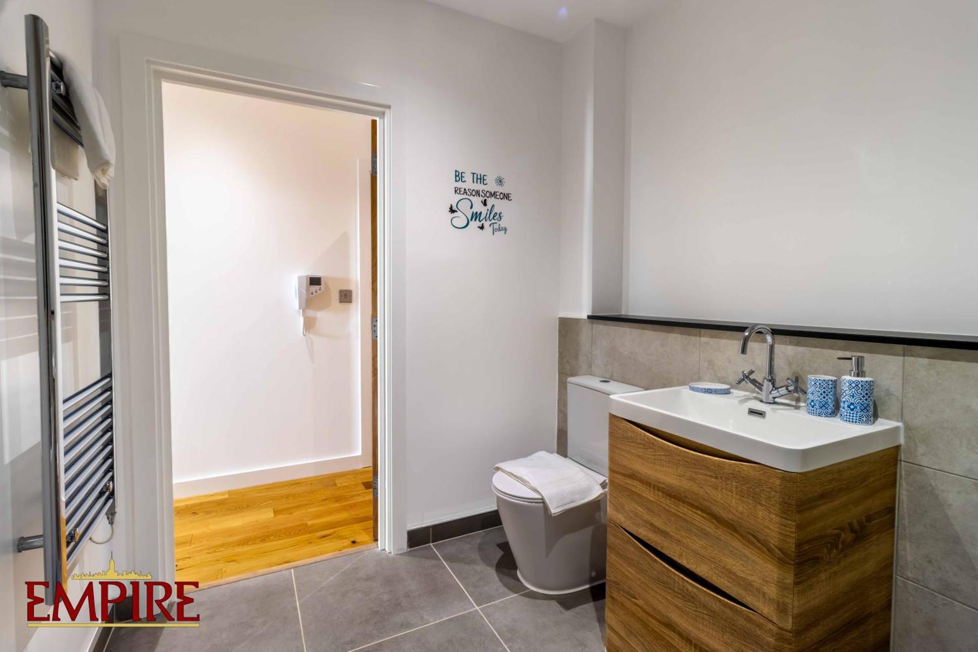 Stunning One Bedroom Duplex Apartment In Heart Of Jewellery Quarter Birmingham Eksteriør bilde